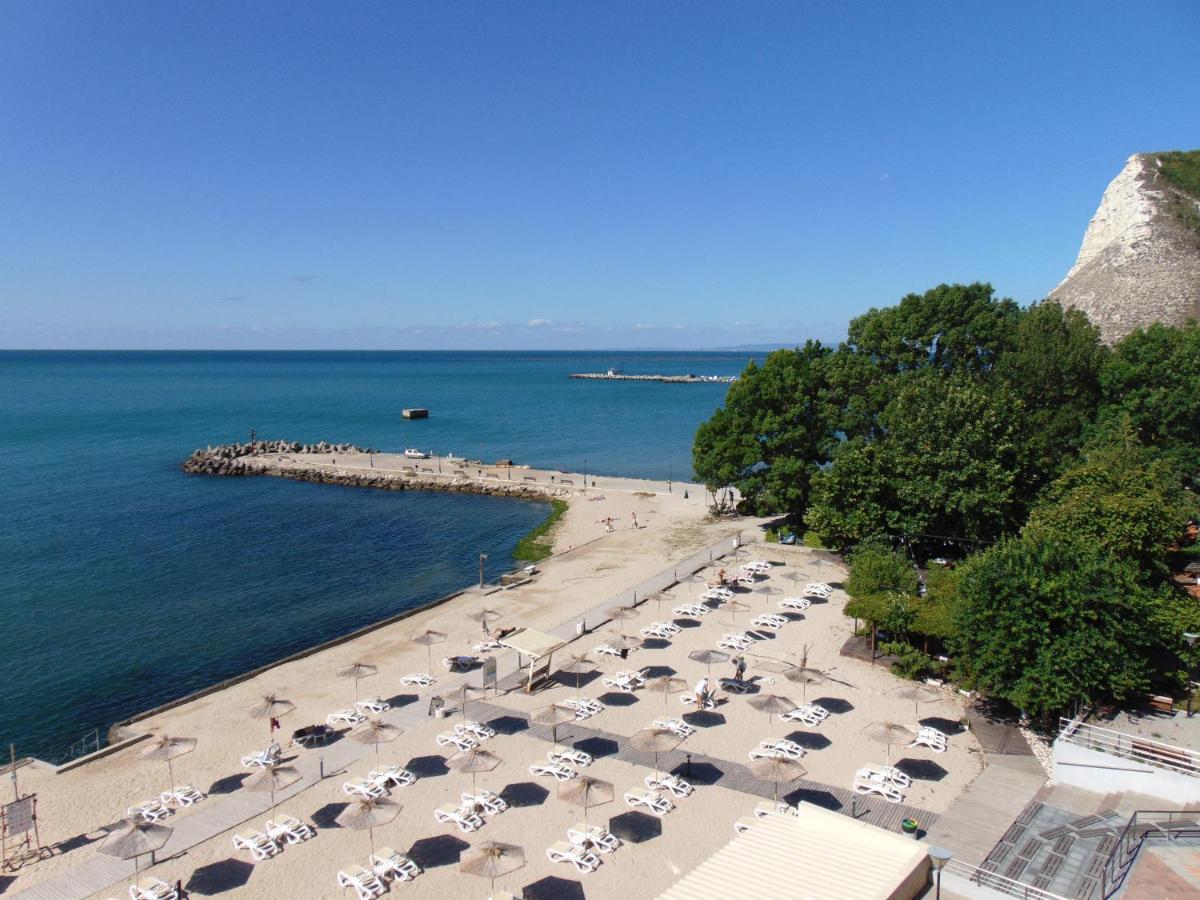 Royal Grand Hotel And Spa Kavarna Eksteriør bilde