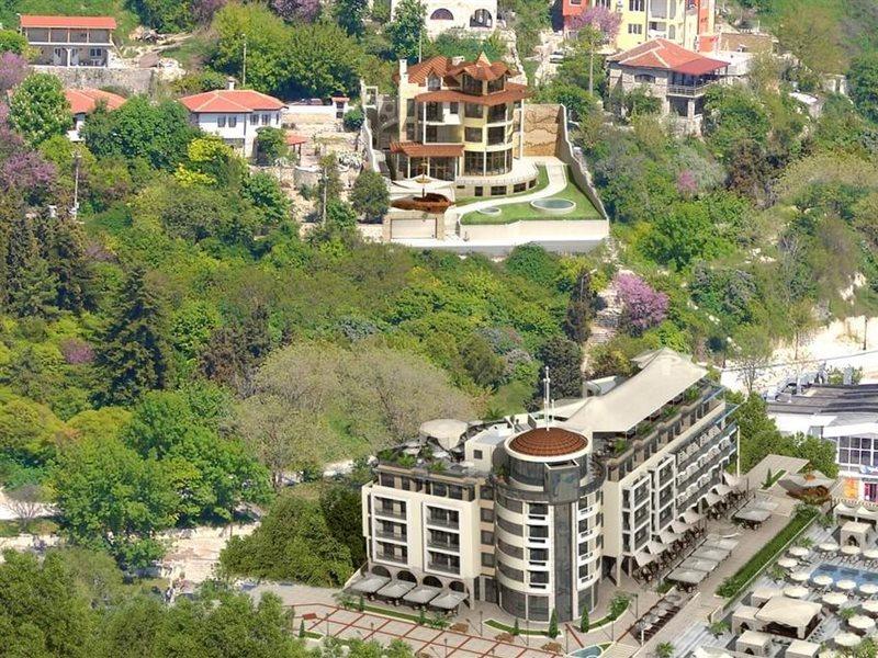 Royal Grand Hotel And Spa Kavarna Eksteriør bilde