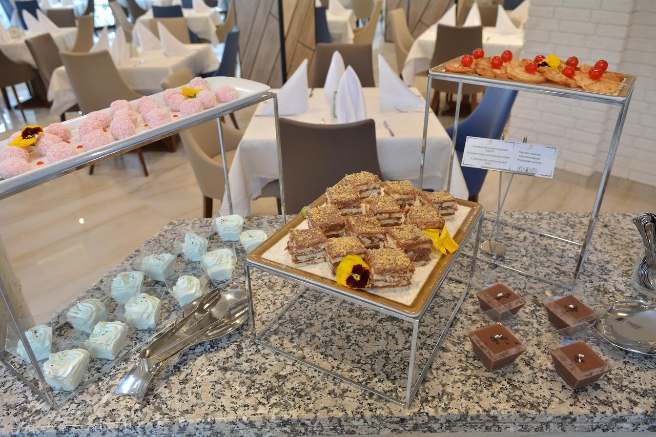 Royal Grand Hotel And Spa Kavarna Eksteriør bilde