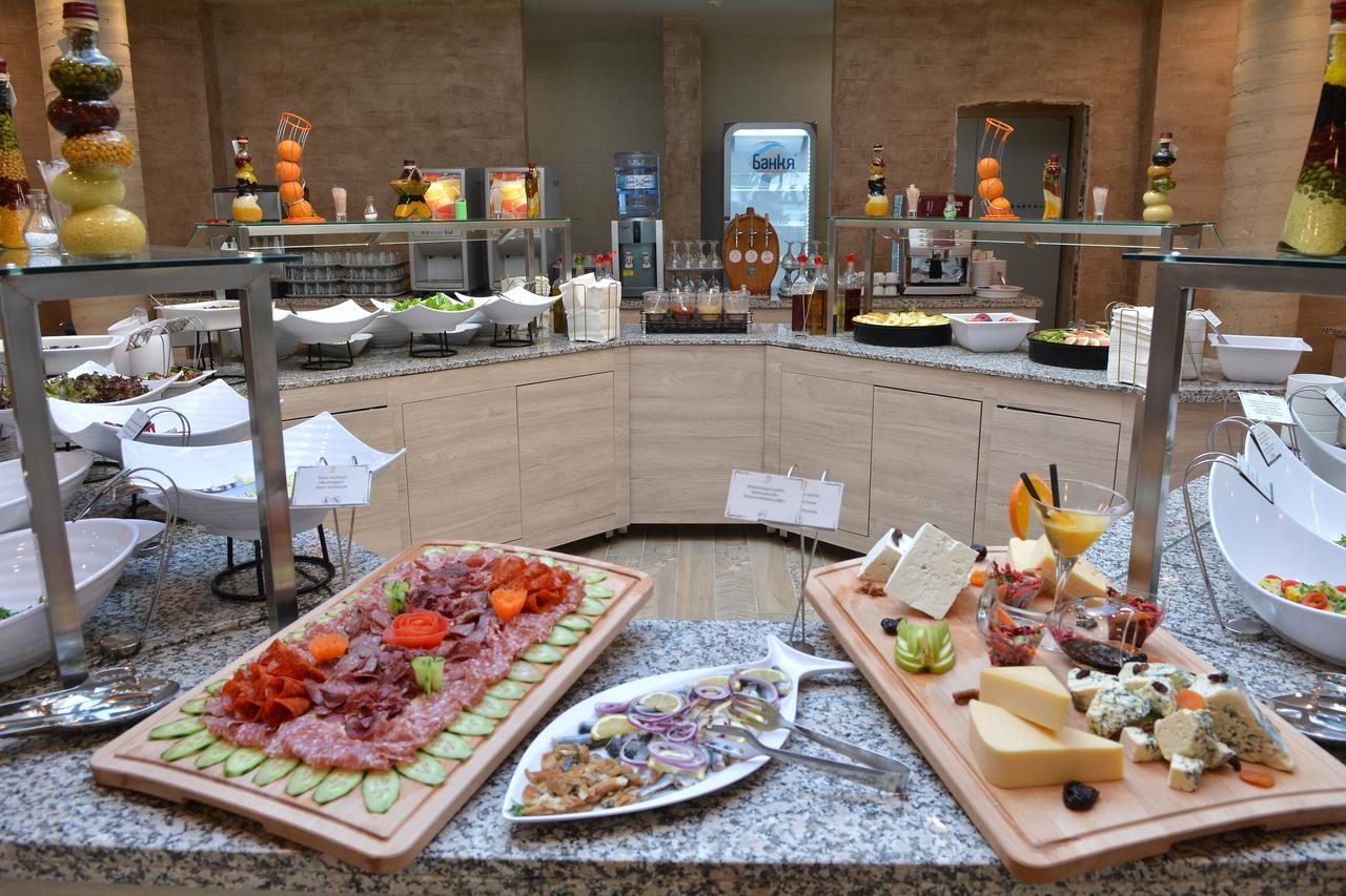 Royal Grand Hotel And Spa Kavarna Eksteriør bilde