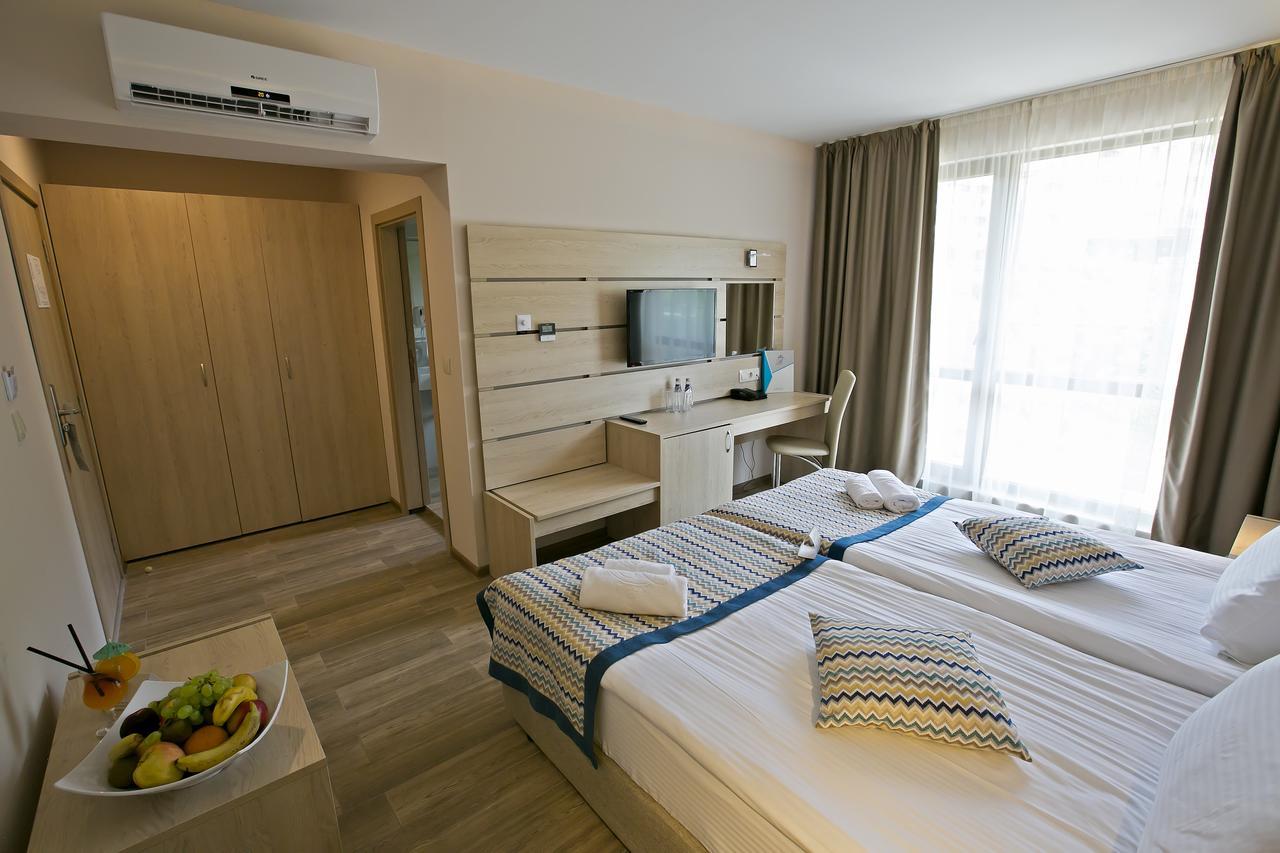 Royal Grand Hotel And Spa Kavarna Eksteriør bilde
